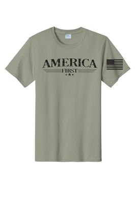 AMERICA FIRST -  Essential Tee - Stonewashed Green
