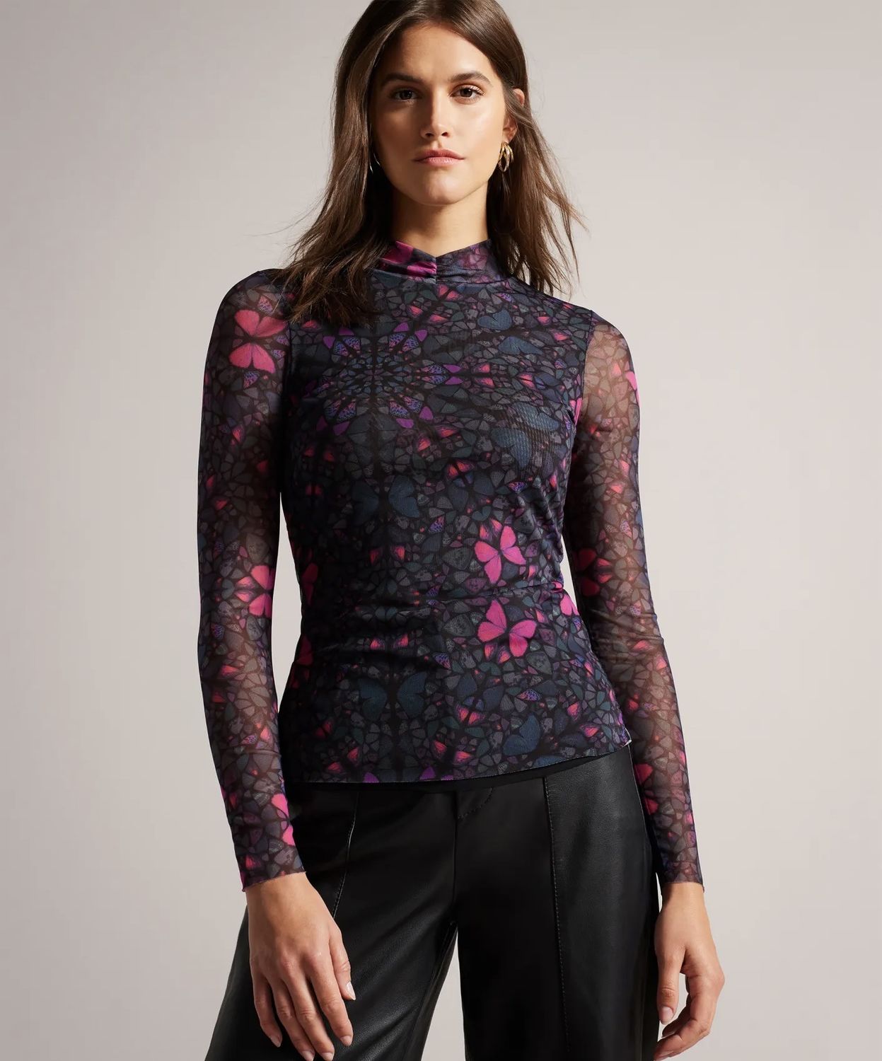 KAMILL TOP