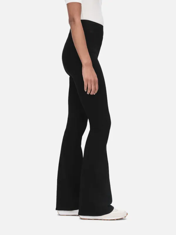 JSFL631 Jet Set Flare in Black