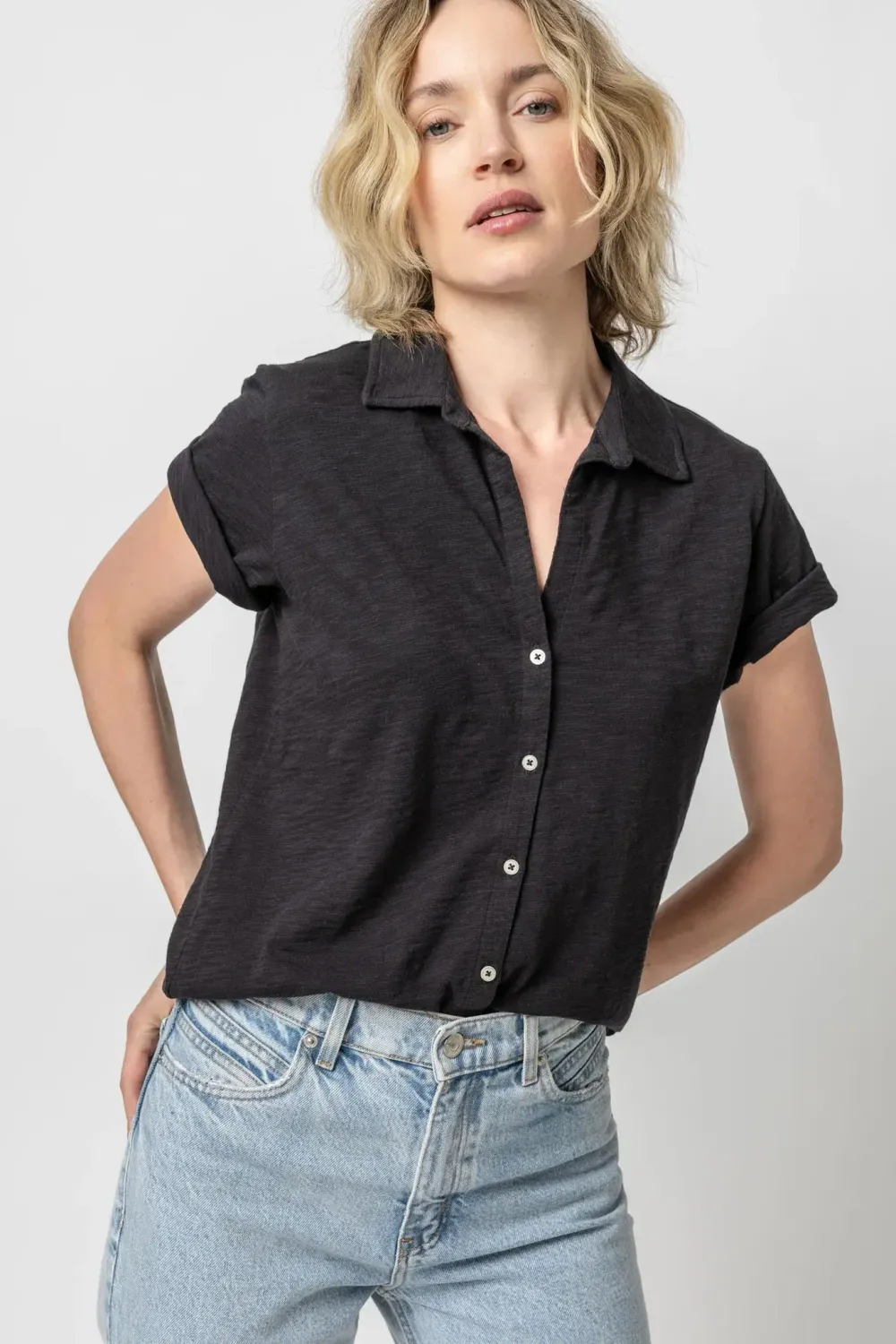 PA2508 Button Down