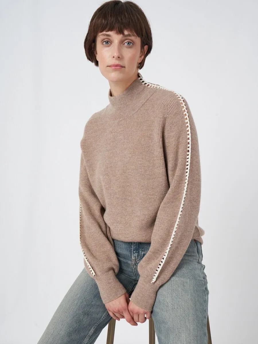 201642 SWEATER