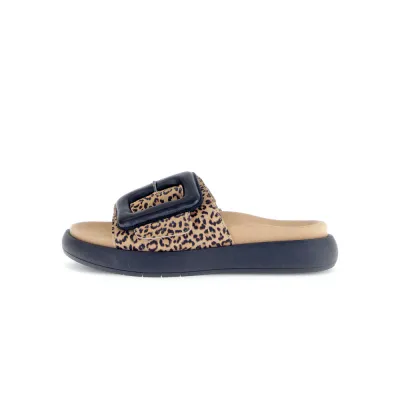 63.751 SHOE