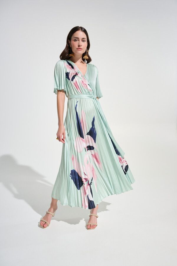 262712 Floral Maxi Wrap Dress