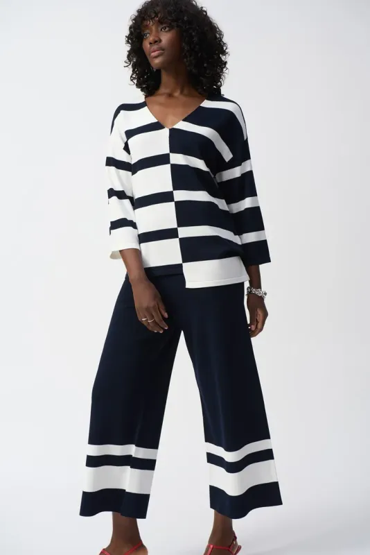 251914 Striped Sweater Knit V-Neck Pullover