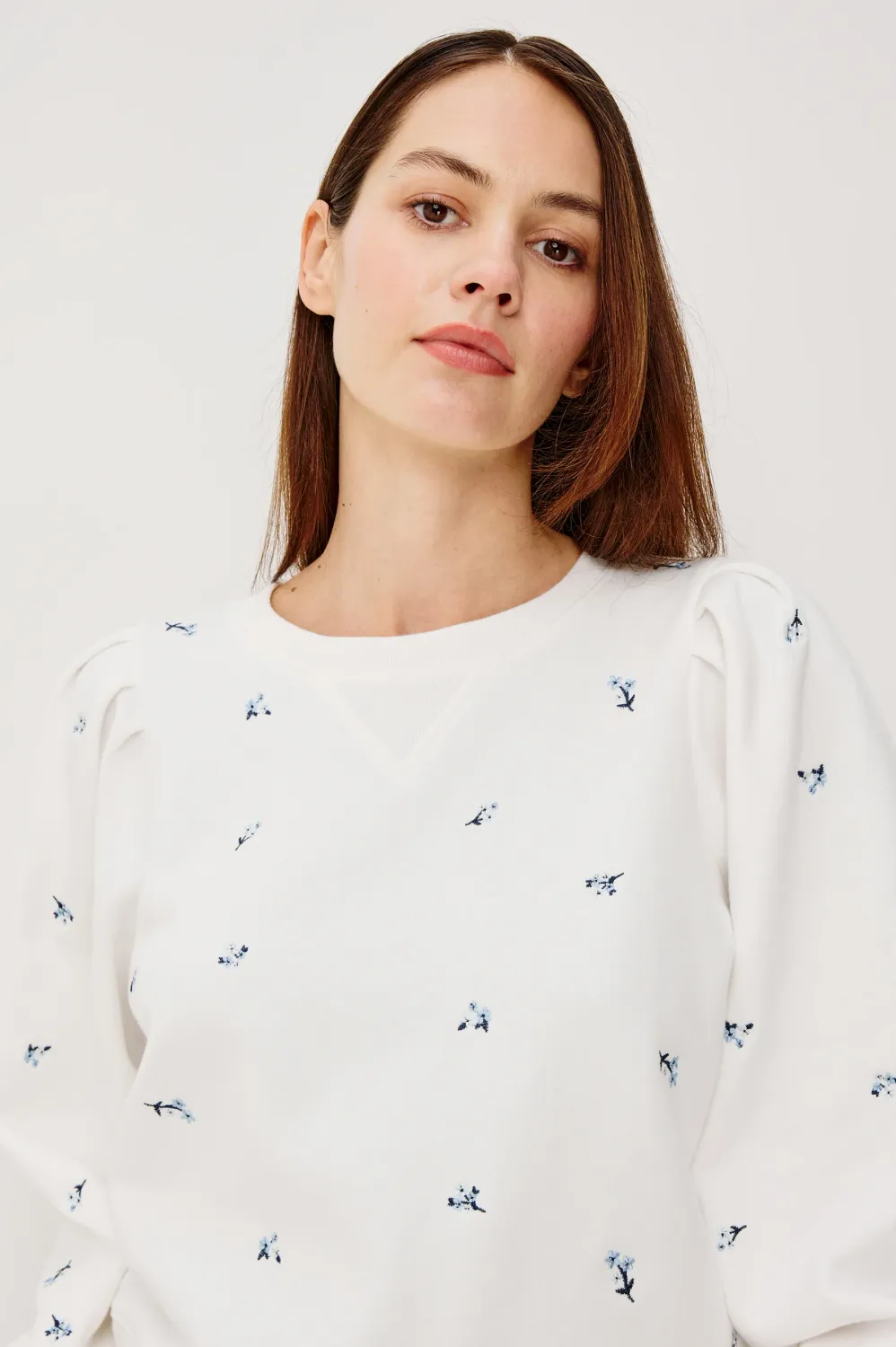 854A-324C-8477 TIFFANY SWEATSHIRT