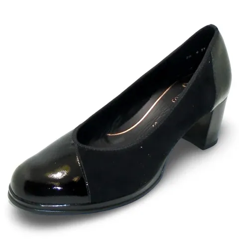 Ara, Concord in Black