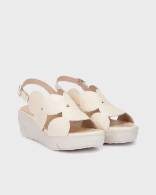 Wonder, D-8210  in Eggshell