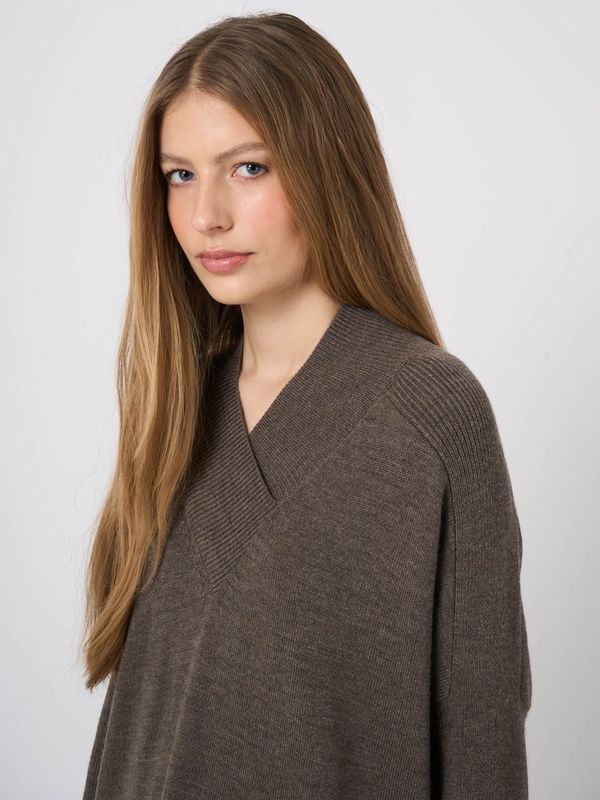 300513 SWEATER