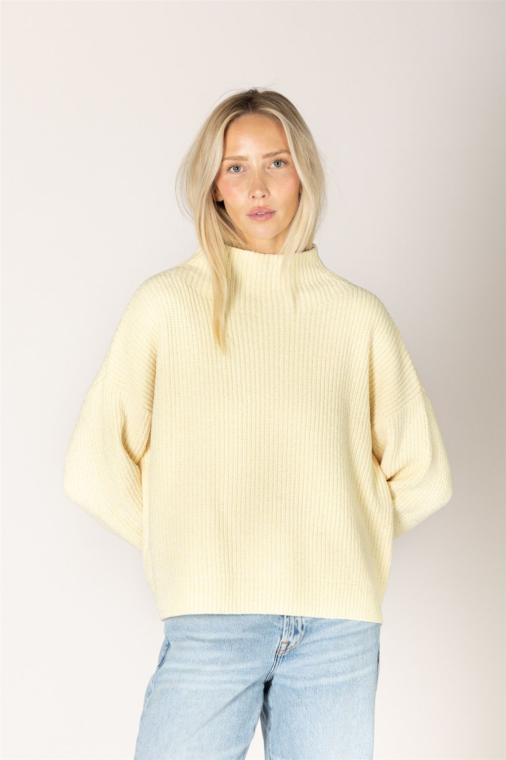 EVOLVE CHENILLE MOCK