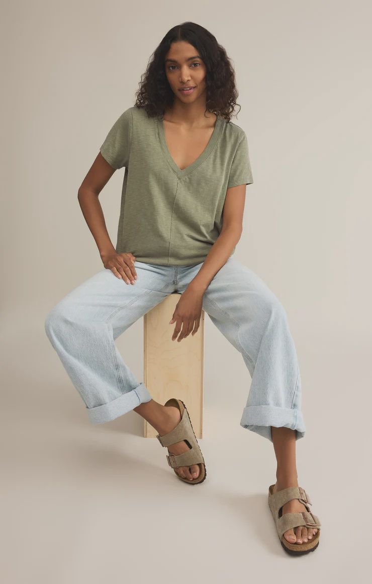 Asher V-Neck - Avocado