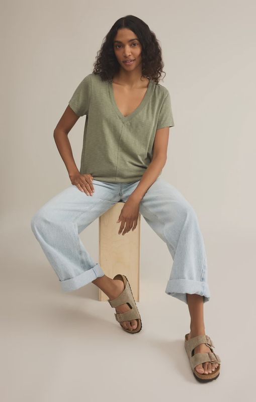 Asher V-Neck - Avocado
