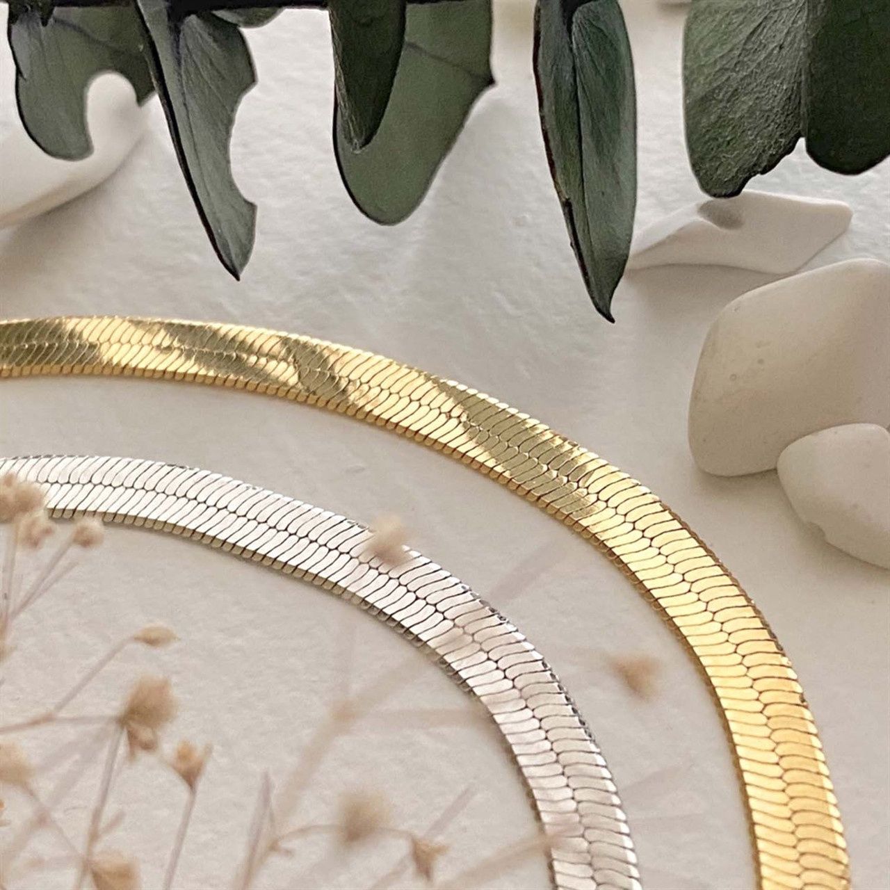 Pika &amp; Bear “Nirah” Snake Chain Necklace in Gold