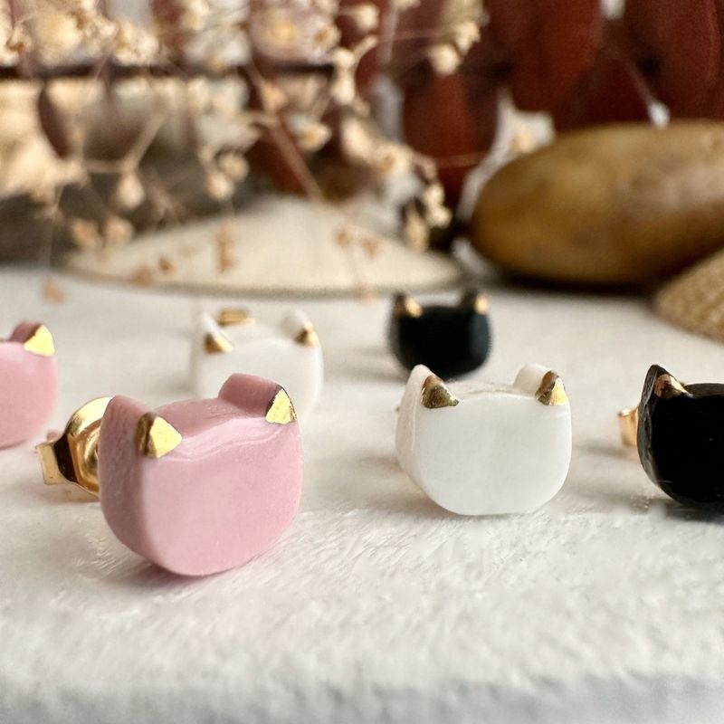 Pika &amp; Bear “Mew” Porcelain Cat Face Stud Earrings
