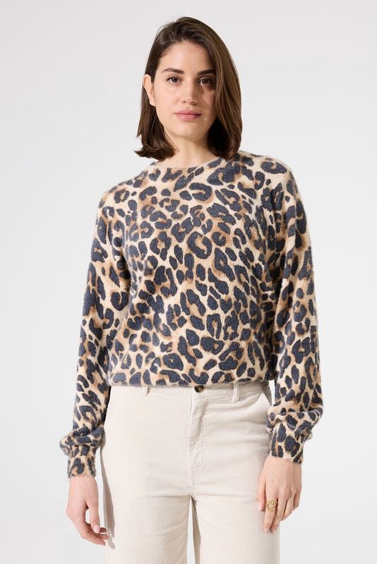 Garcia Women’s Leopard Print Sweater