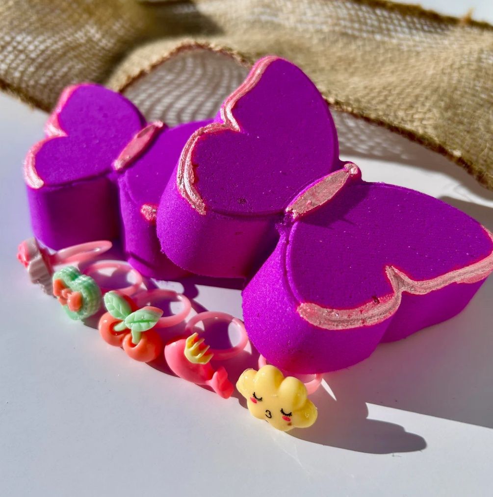 Hidden Toy Ring Bath Bomb