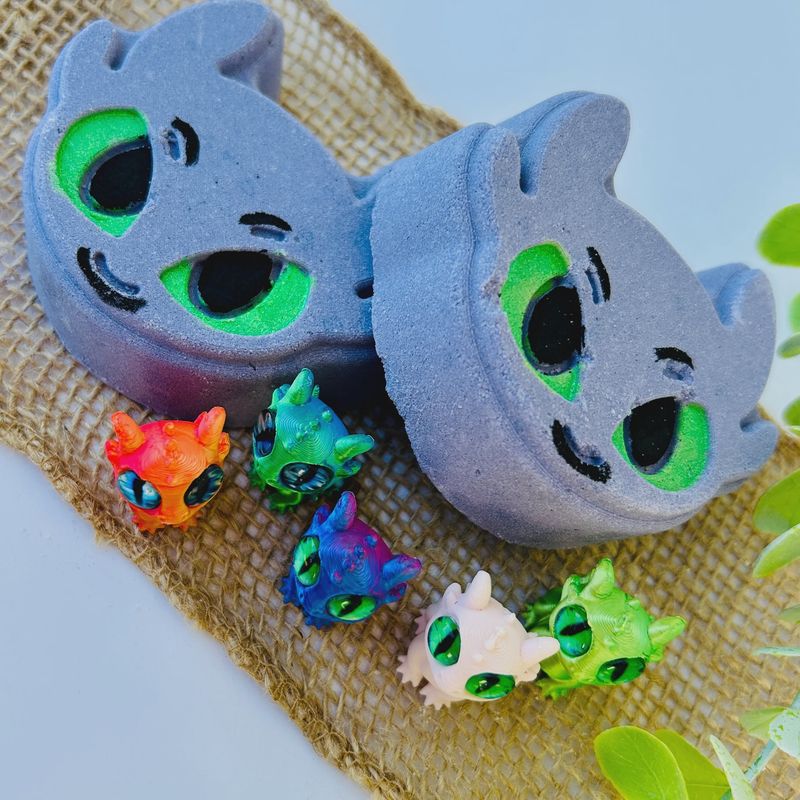Hidden Toy Dragon Bath Bomb