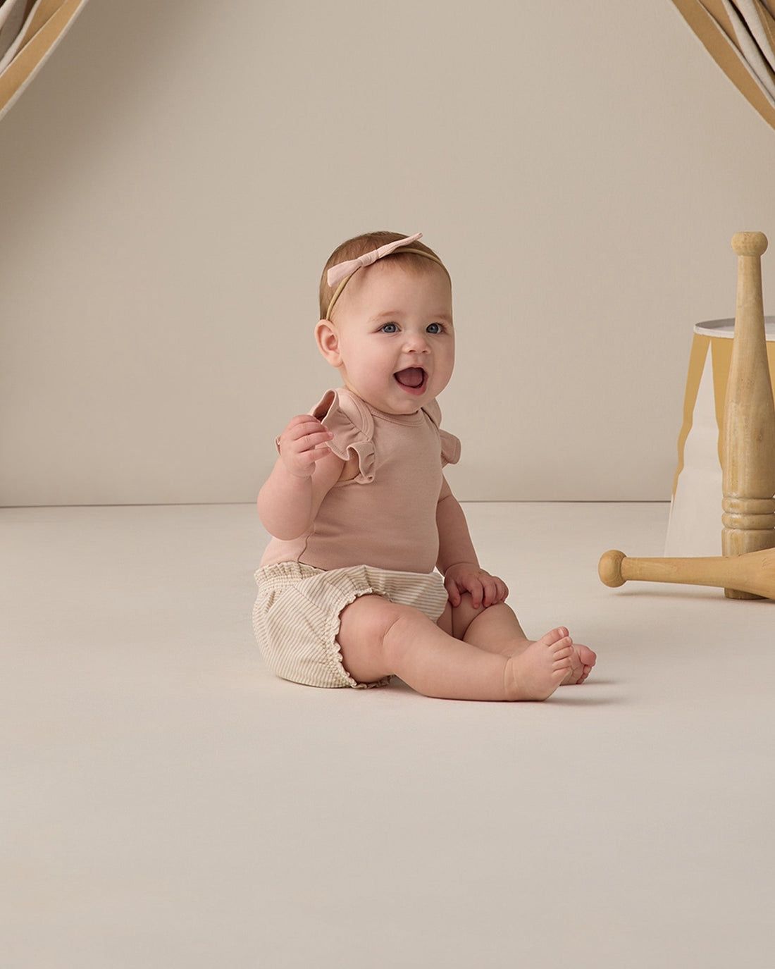 Rylee+Cru little knot headband/Blush/Beige