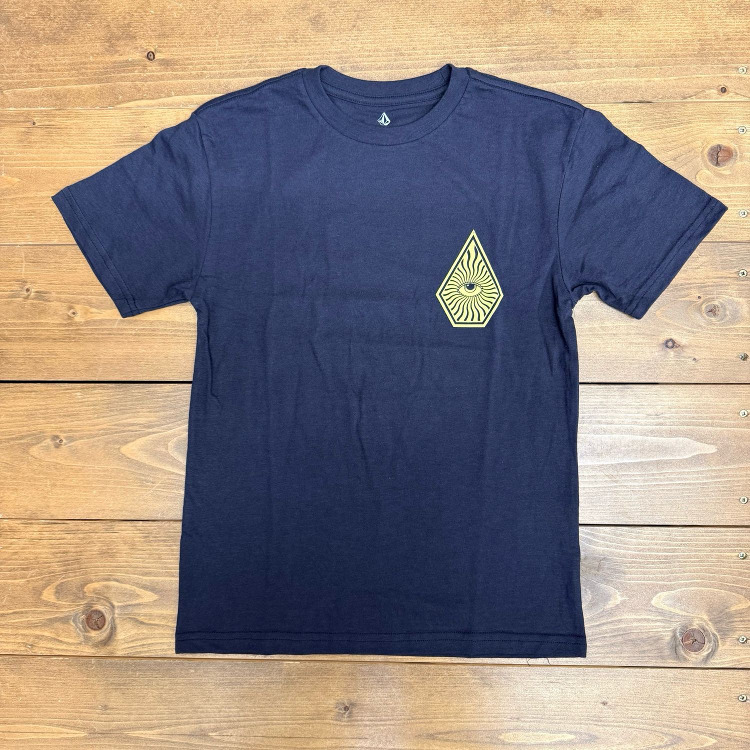 Volcom/All Seeing ss tee/washed black