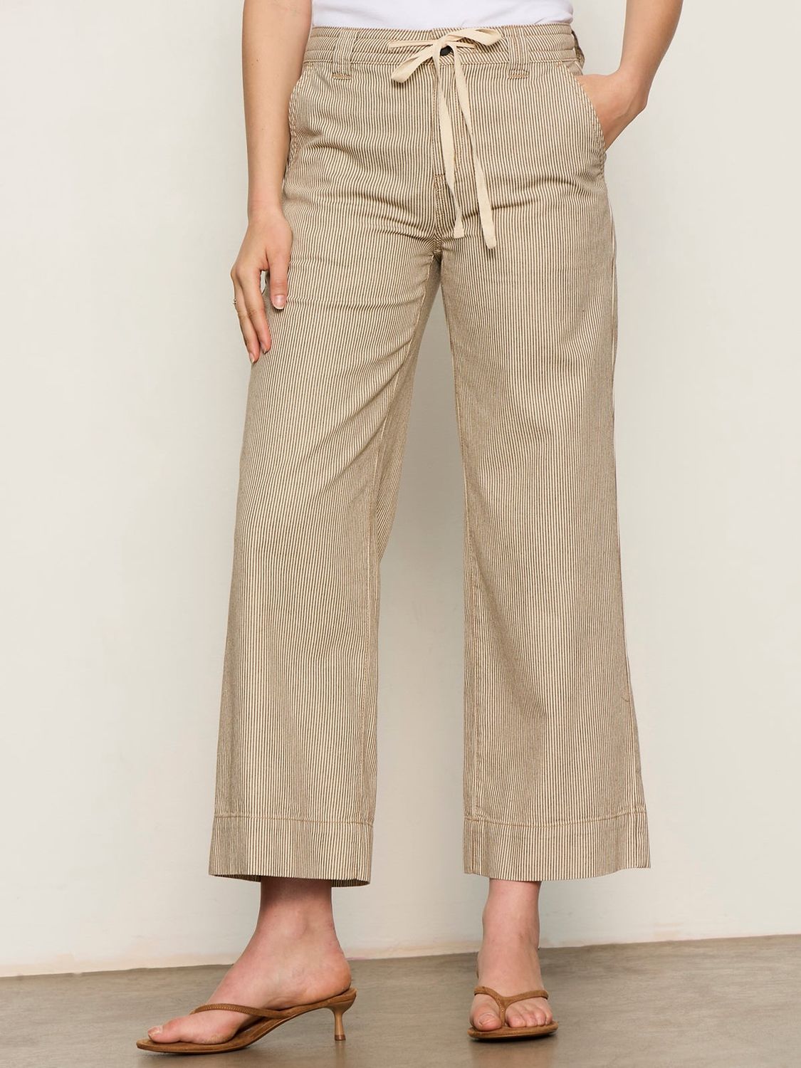 Lily Stripe Cropped Pant in Lido Stripe