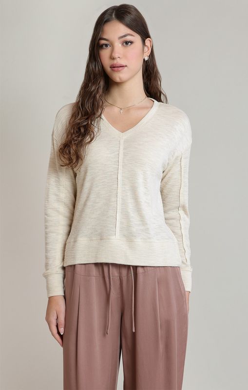 Dex / V-Neck Knit Top / Shell