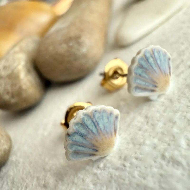 Pika &amp; Bear/Orinoco Porcelain Sea Shell Stud Earrings