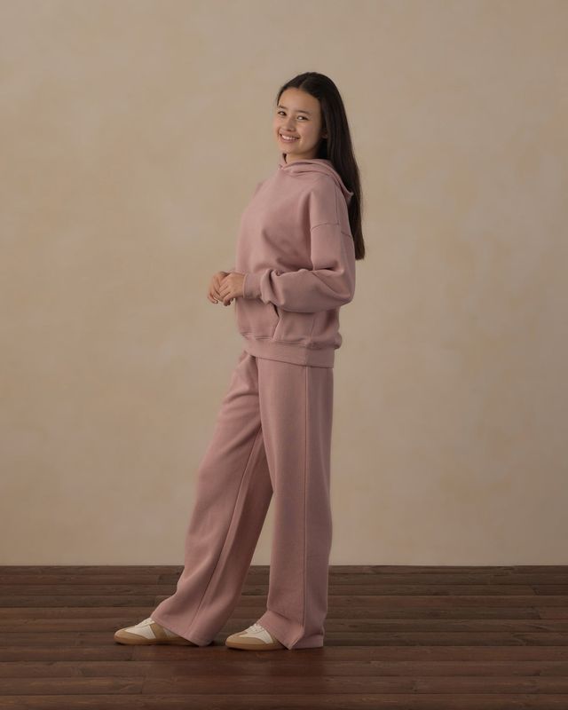 Rylee + Cru / Teen Sweatpant / Rosewood