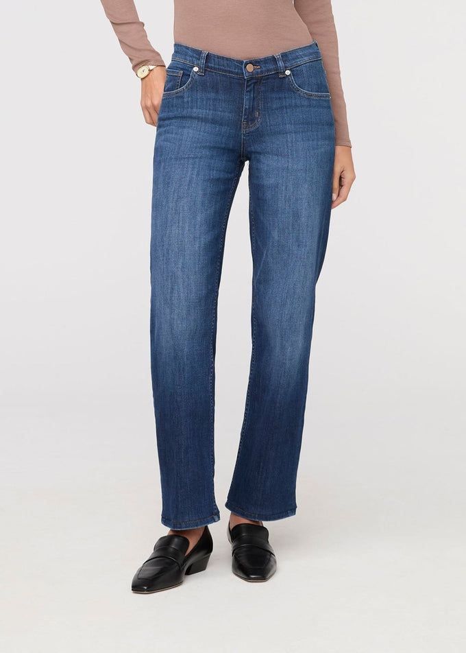DUER / Performance Denim Mid Rise Straight / Blue Cascade