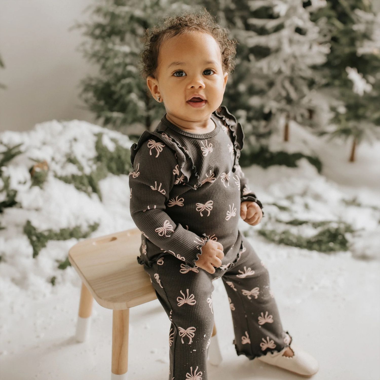 Petit Lem / 2pc Baby Lounge Flared Legging Set / Ribbon Print
