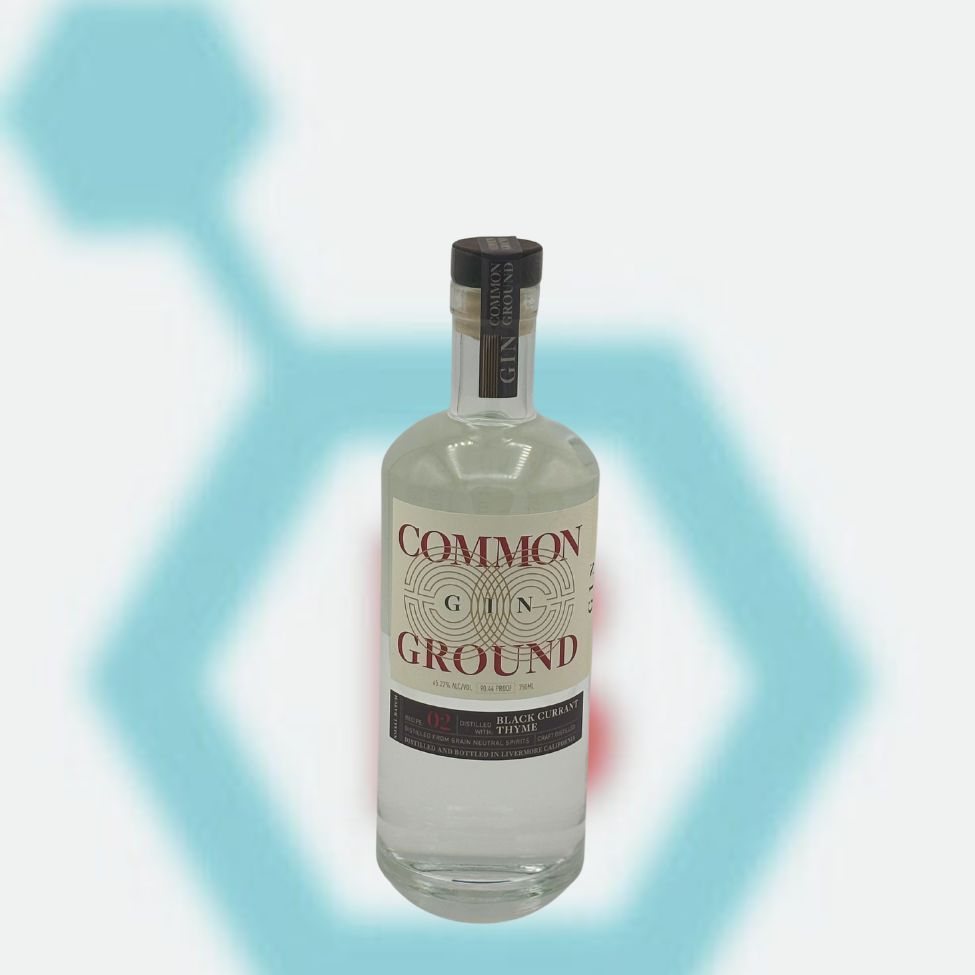 COMMON GROUND BLACK CURRANT &amp; THYME GIN 750ML 45.22% ABV