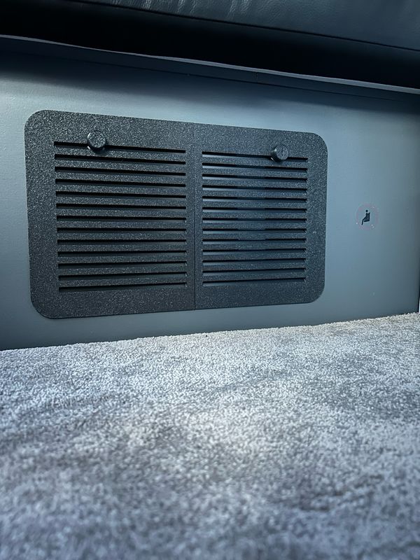 Lüftungsgitter (aber schön) Sitzbank/ Dinette-Adria Twin