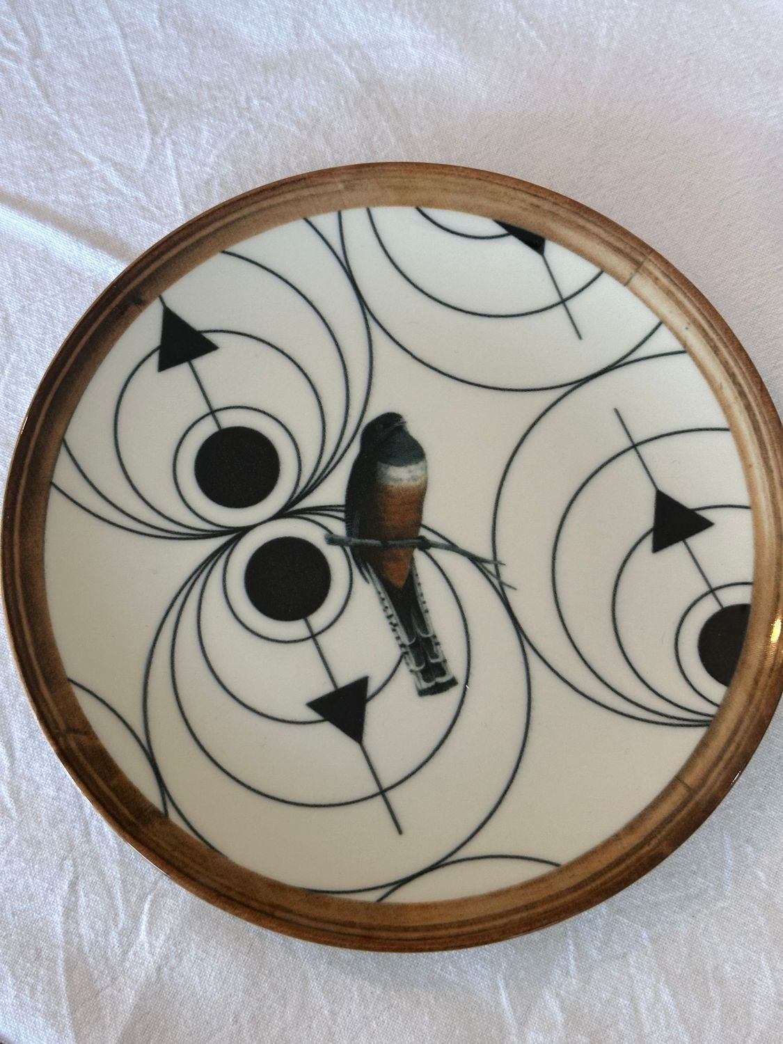 Assiette en porcelaine