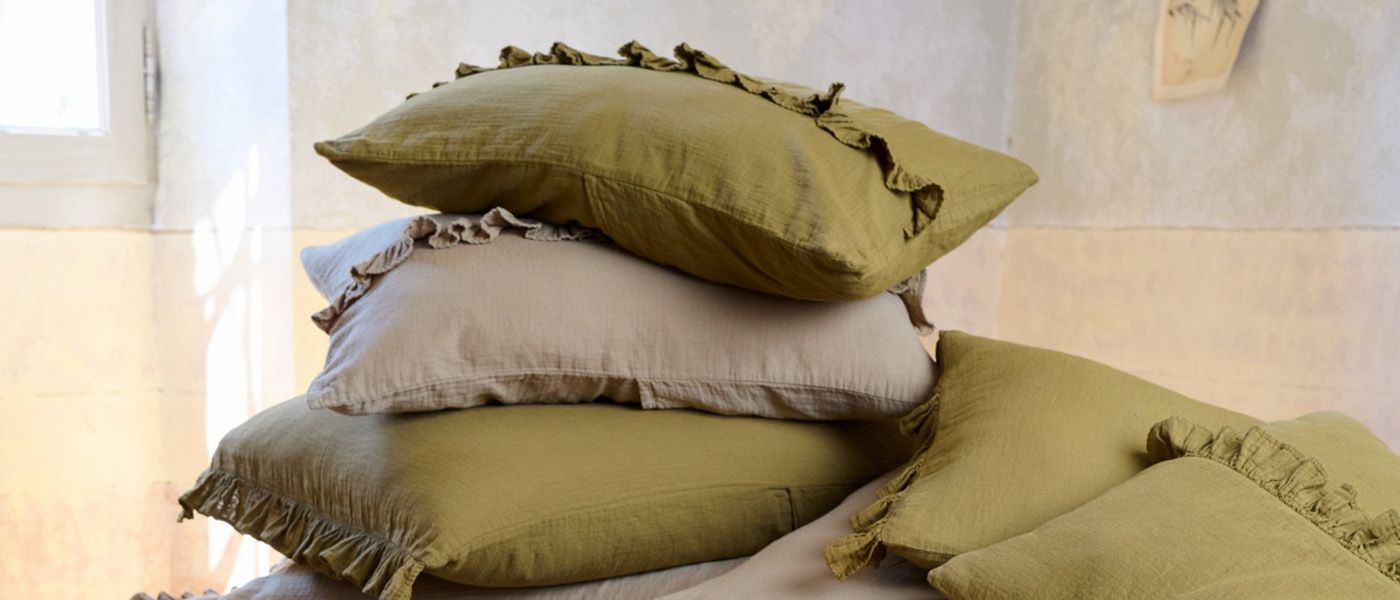 HOUSSE DE COUSSIN avec volant en Gaze de coton