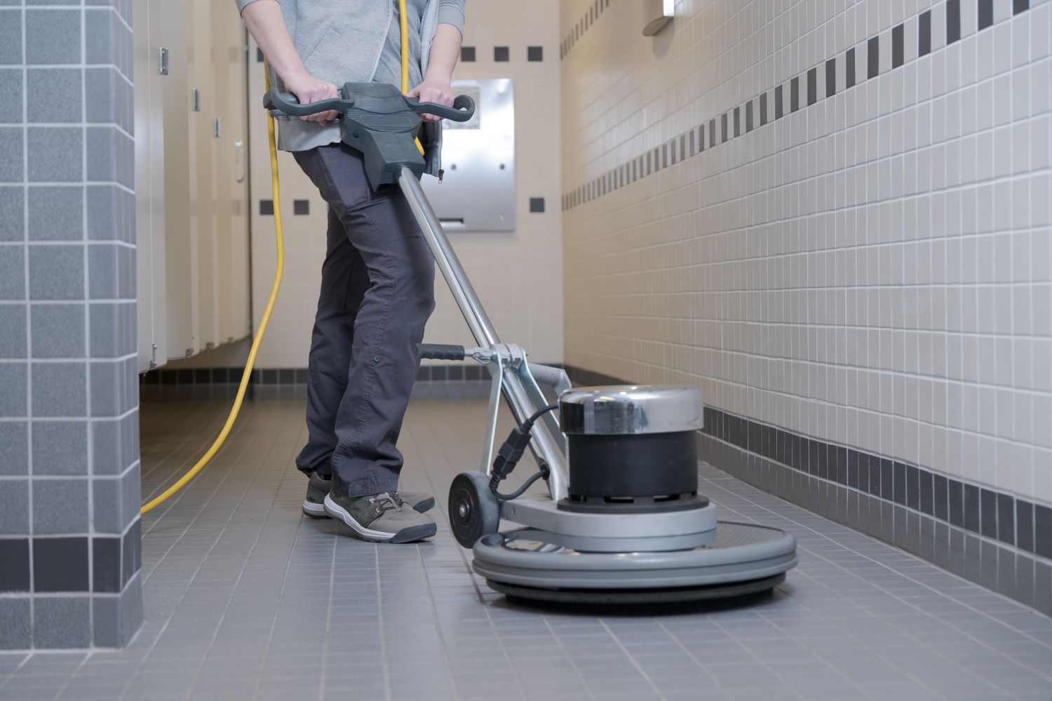 Floor Scrubber /Polisher  - Risk Assessment and Safe Operating Procedure