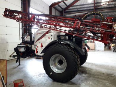 Boom Sprayer Risk Assessment and Safe Operating Procedure.