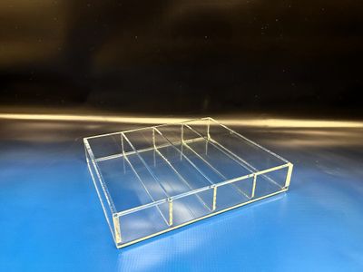 Custom Trays - Comes in 4 sizes.