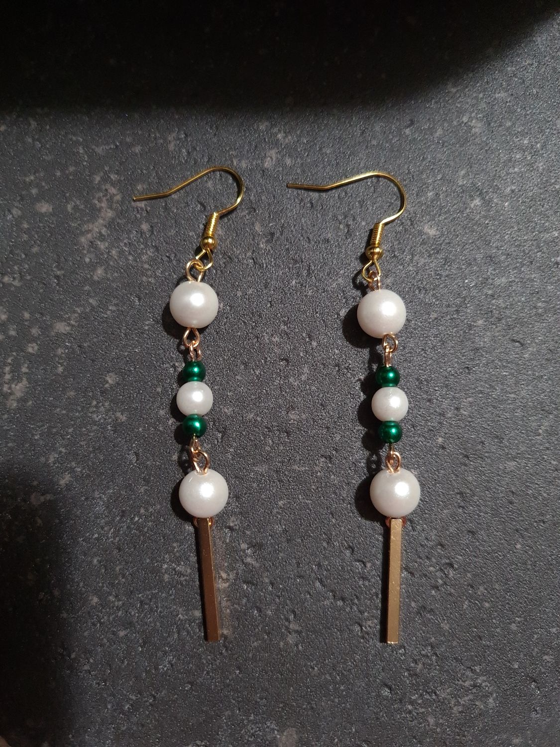 Elegance in Pearls - Goudkleurig met groen