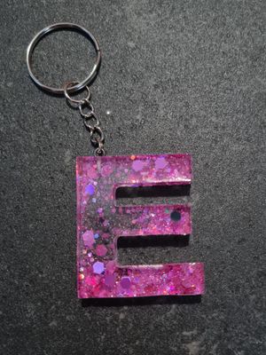 E - Pink Glitter