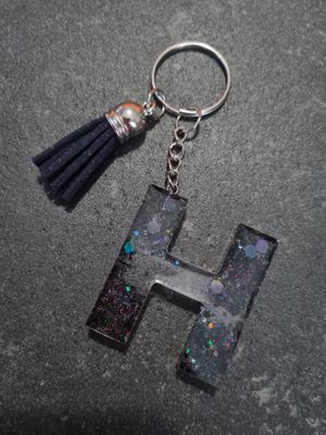 H - Black Glitter