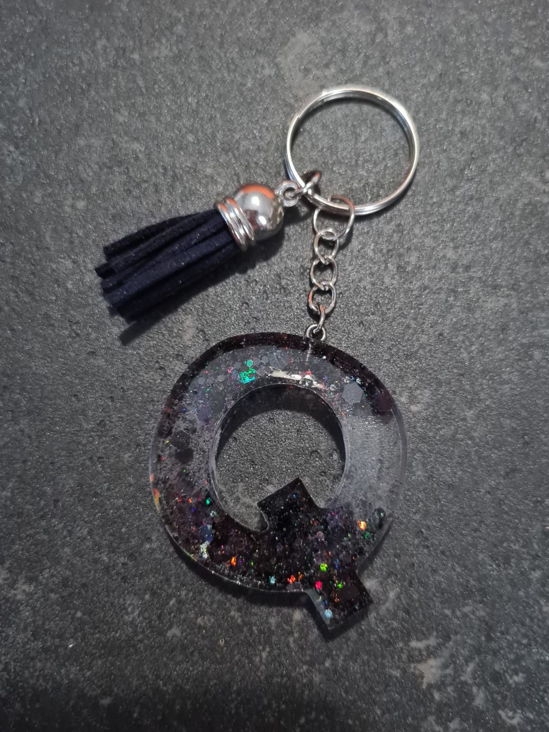 Q Black Glitter
