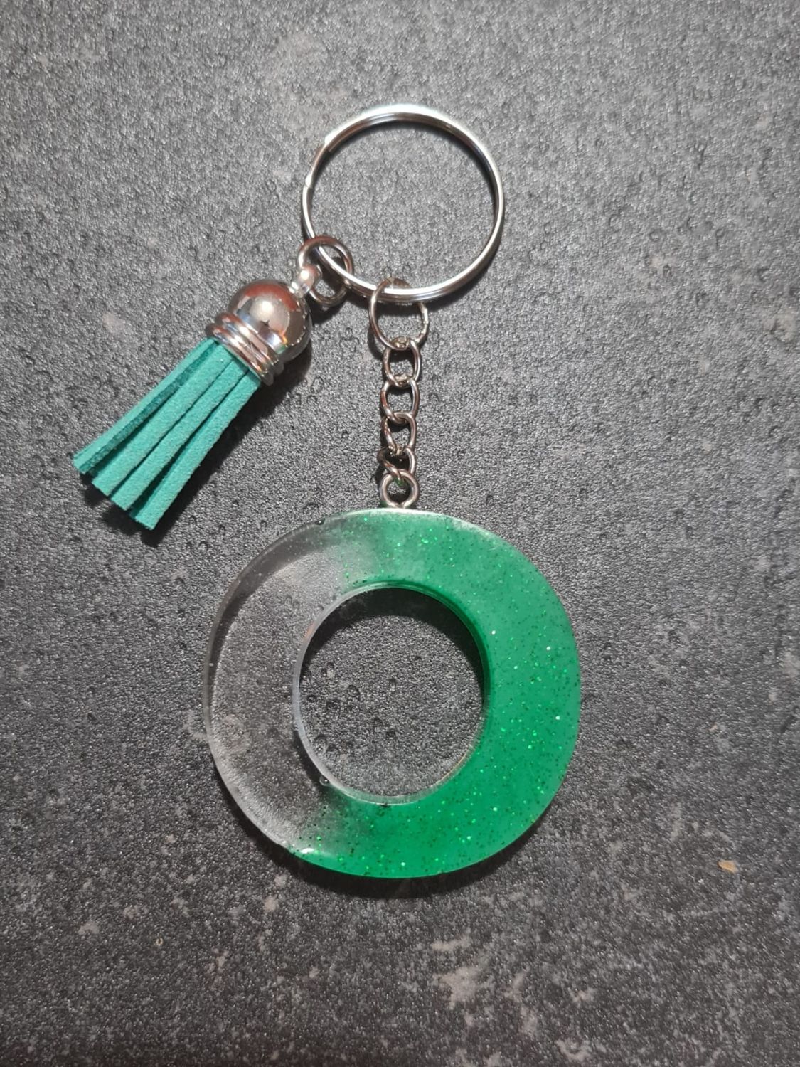 O - Green