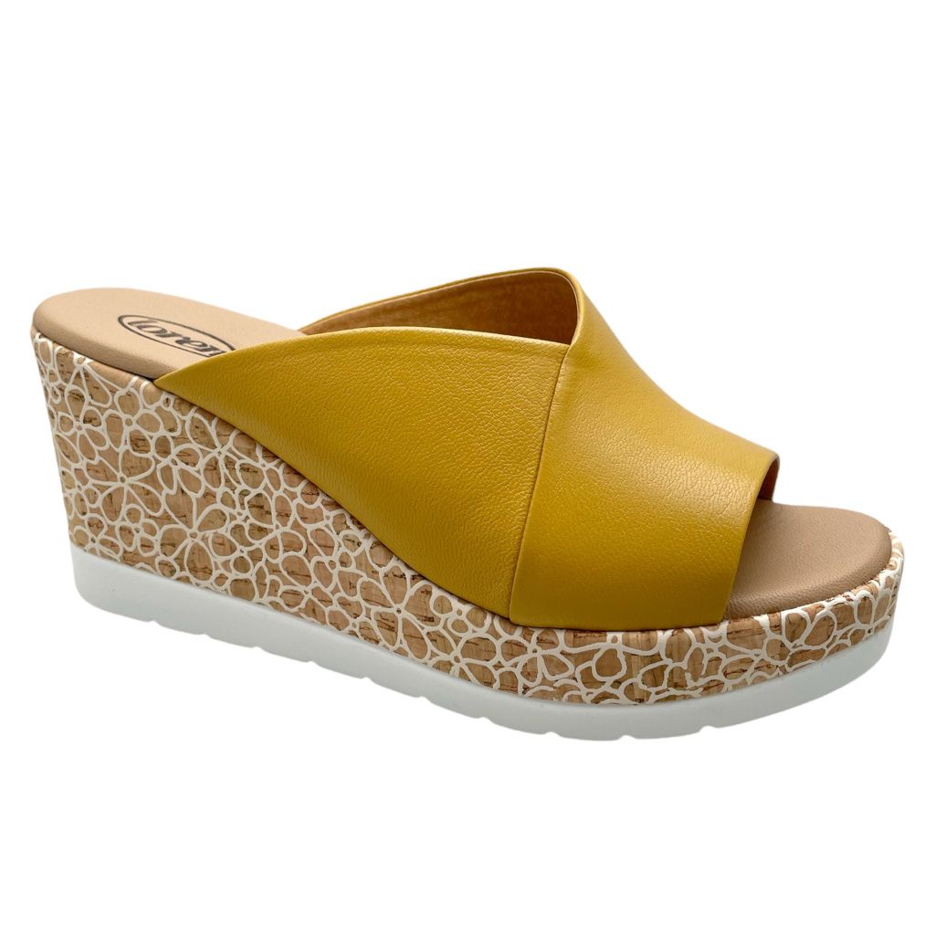 LOREN N0479 zoccolo con zeppa in sughero ciabatta scalzato giallo ocra per donna