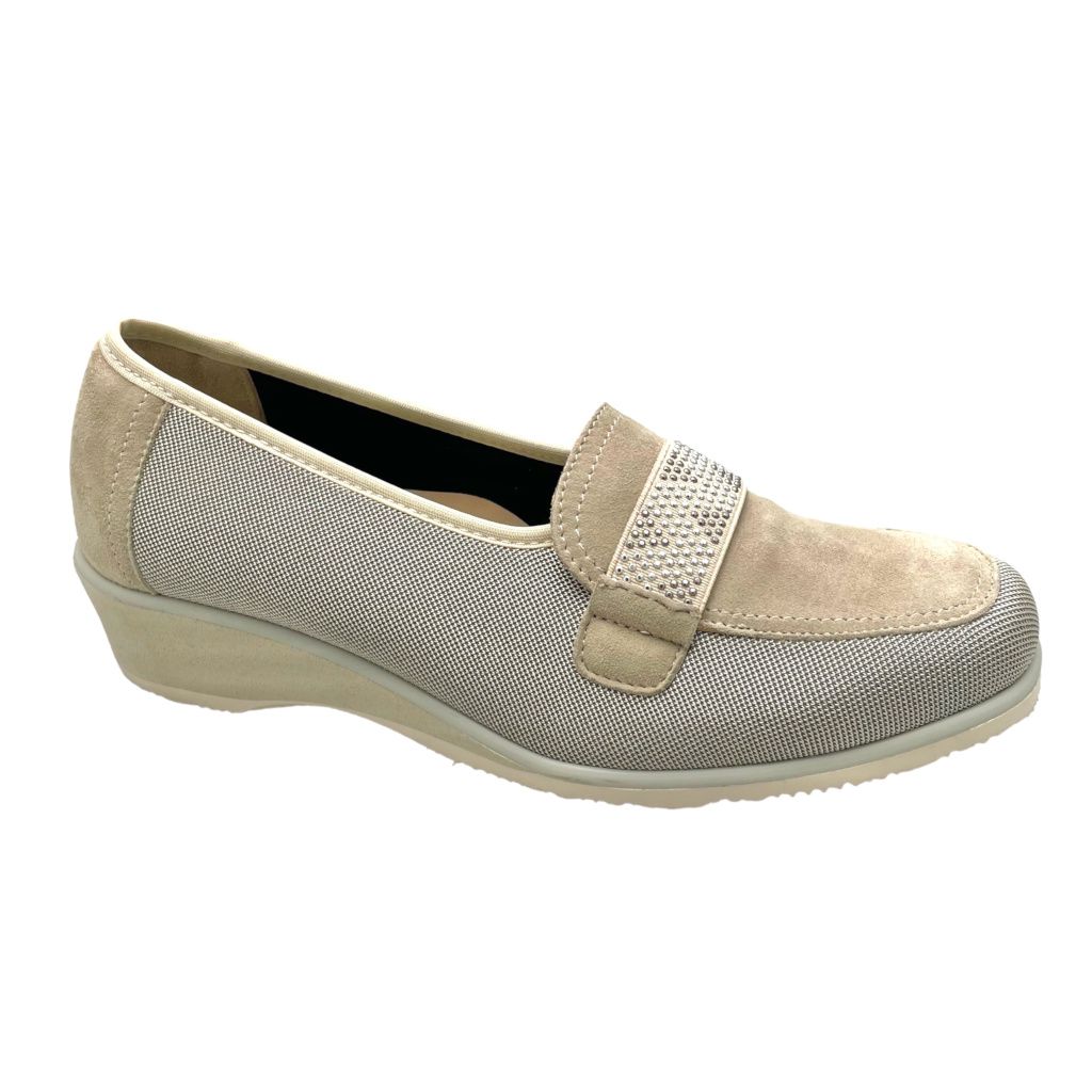 CALZATURIFICIO LOREN O5819 mocassino morbidone scarpa donna beige elasticizzata  con zeppa soletta estraibile