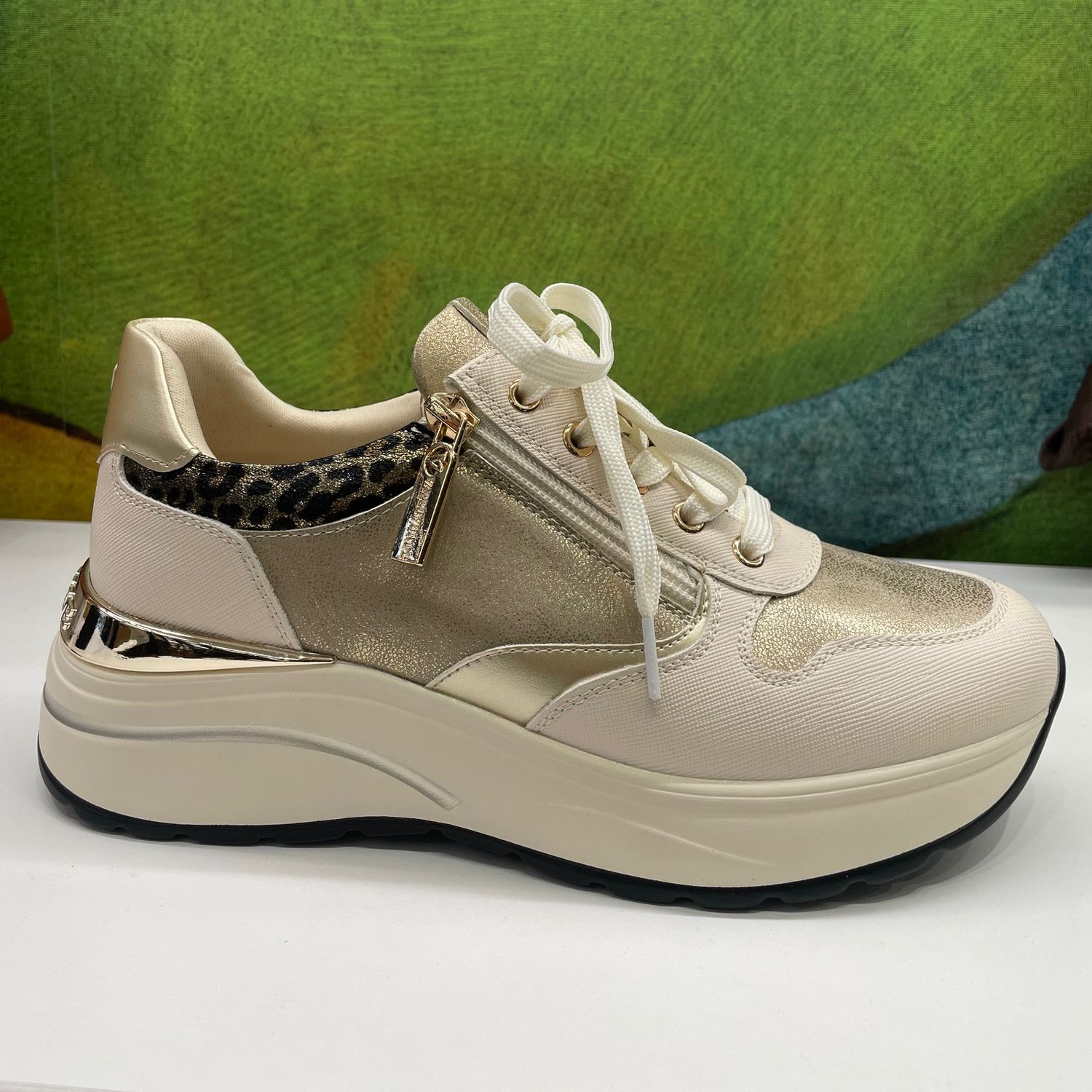 VALLEVERDE 35240 sneaker beige  con zeppa  chiusura cerniera lampo,  lacci finti