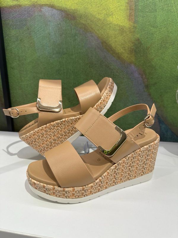 LOREN N0512zoccolo SANDALO  con zeppa in pelle caramello soletta morbida regolabile