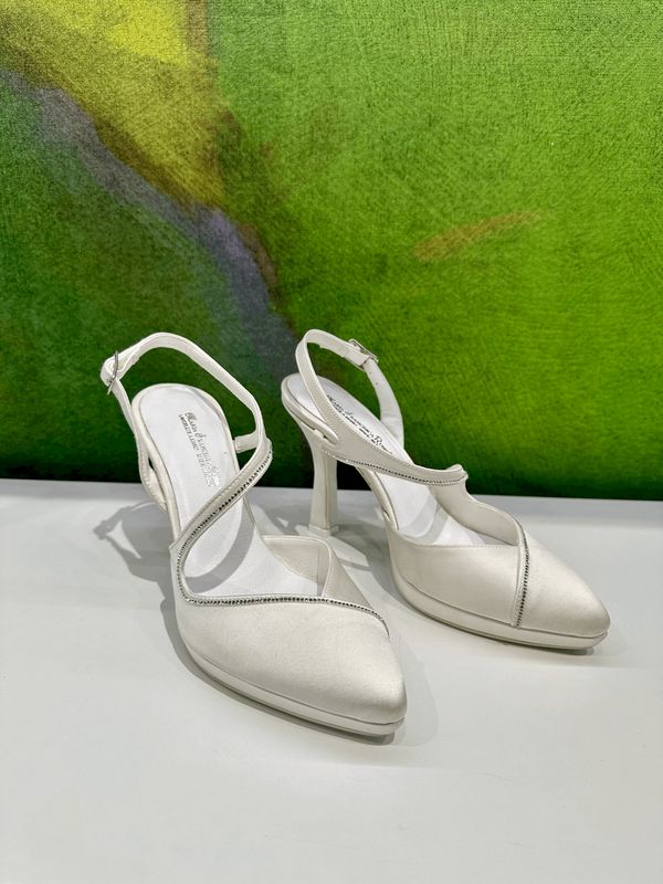 MARIA FRANCESCA RUSSO 900 sling back in raso bianca  con cristalli  tacco a roccheto e plateau listino traverso scollo a cuore