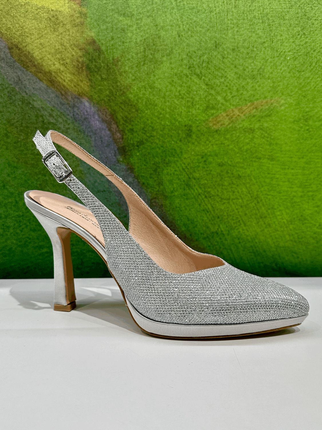 MARIA FRANCESCA RUSSO 65 sling back in tessuto argento brillante  tacco a roccheto e plateau  scollo a cuore