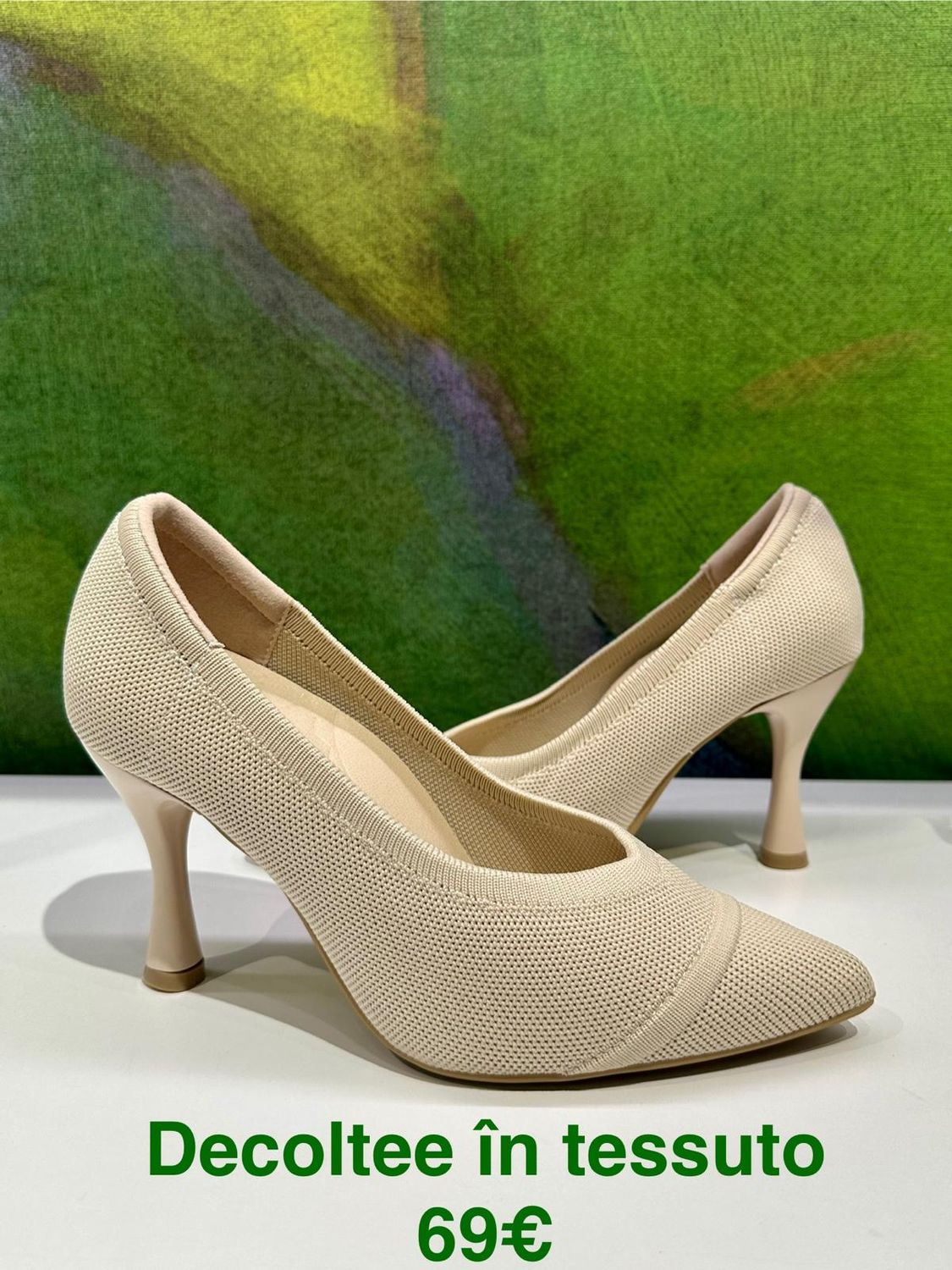 Decoltèe in tessuto knit beige  elasticizzata tacco
