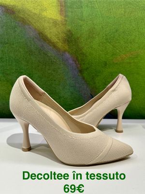 Decoltèe in tessuto knit beige elasticizzata tacco