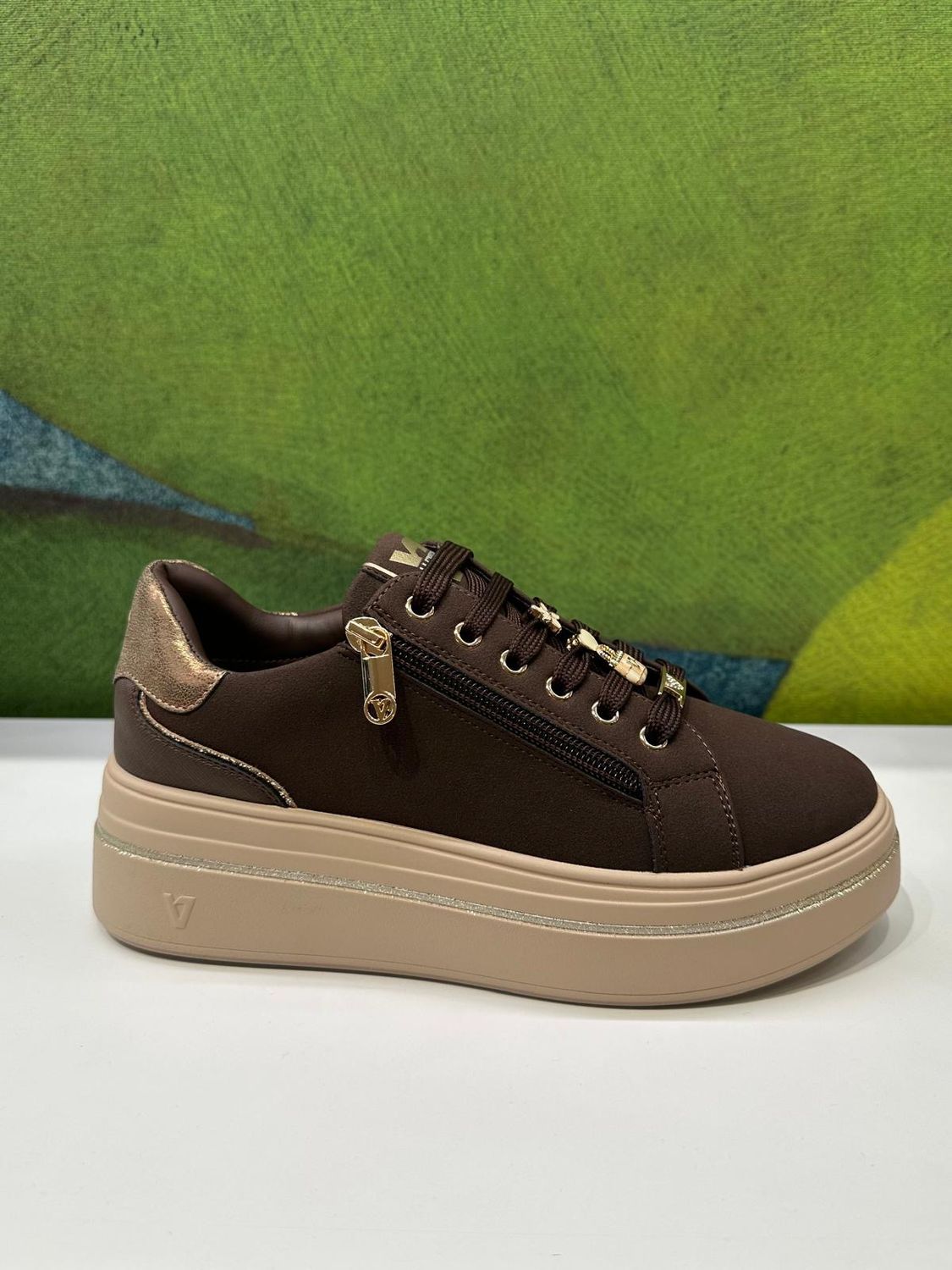 VALLEVERDE 35452 sneaker nera con platform doppia chiusura lacci e cerniera lampo charming