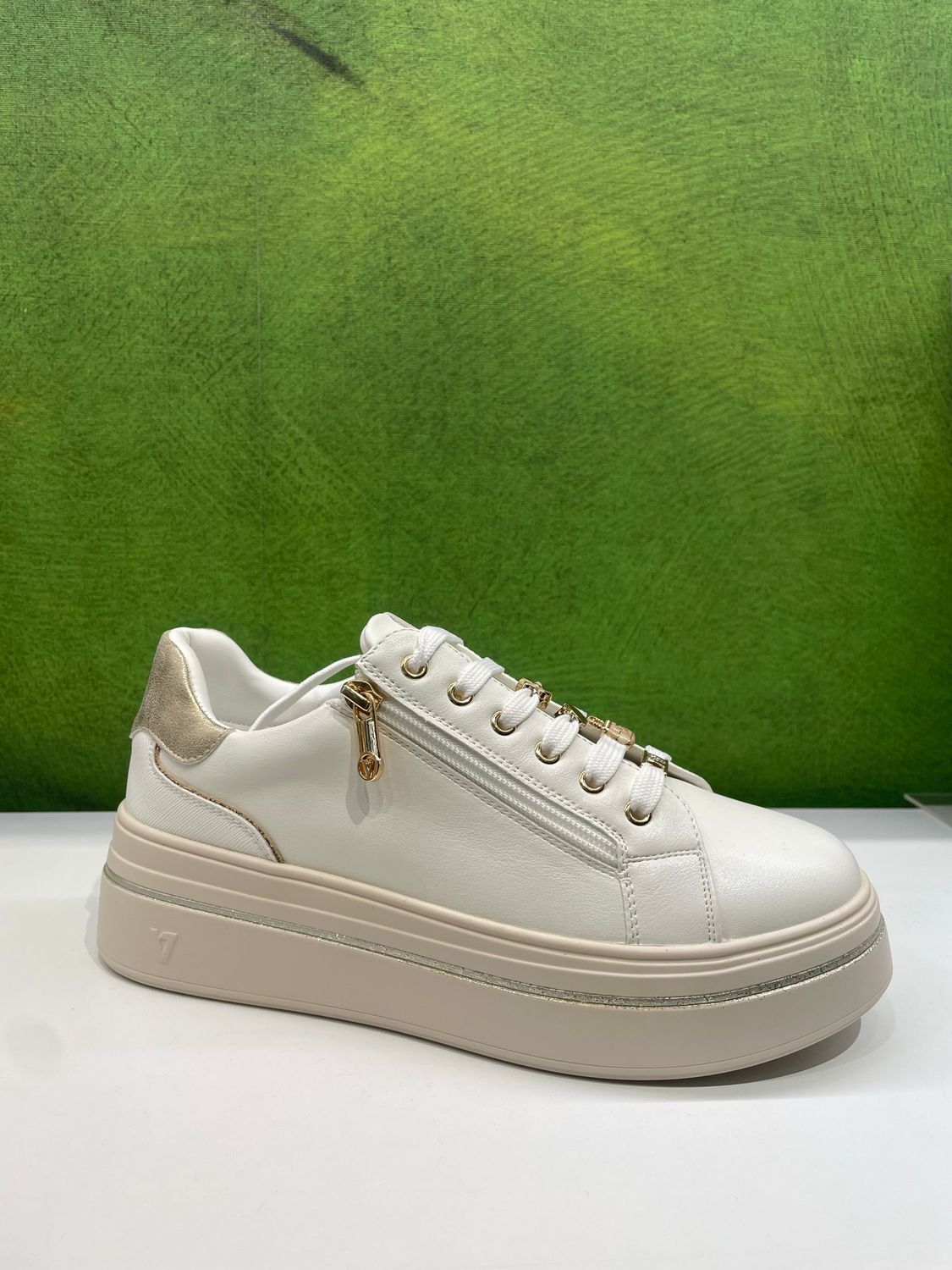 VALLEVERDE 35452 sneaker bianco latte con platform doppia chiusura lacci e cerniera lampo charming
